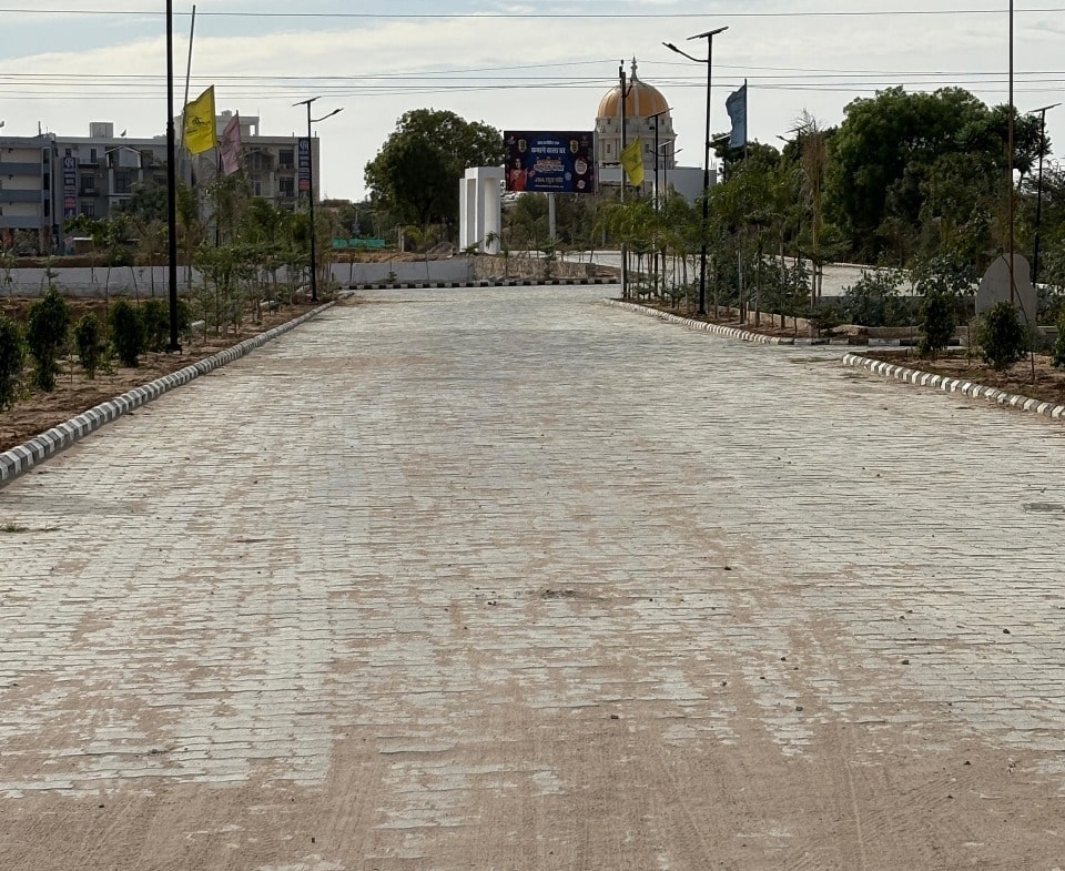 Vasundhara Nagar road