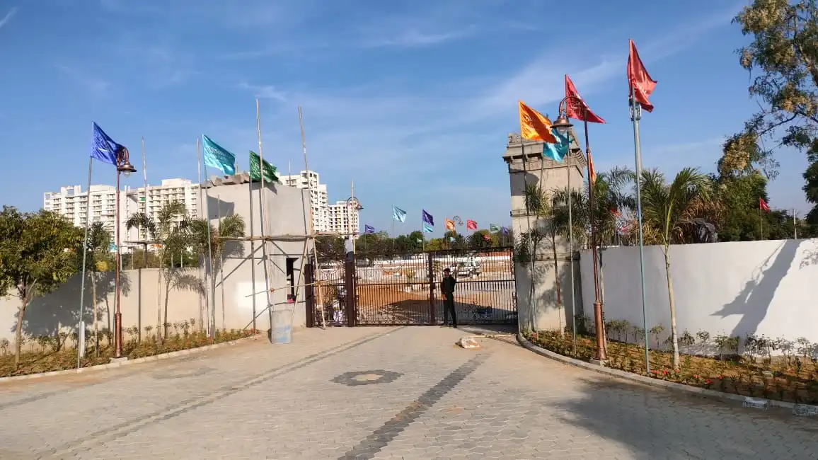 Vrindavan Greens Gate