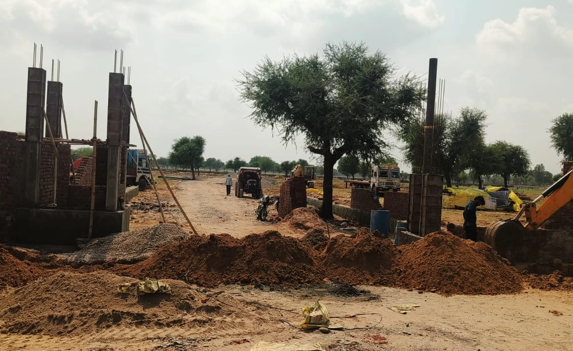 Raghav Homes-construction