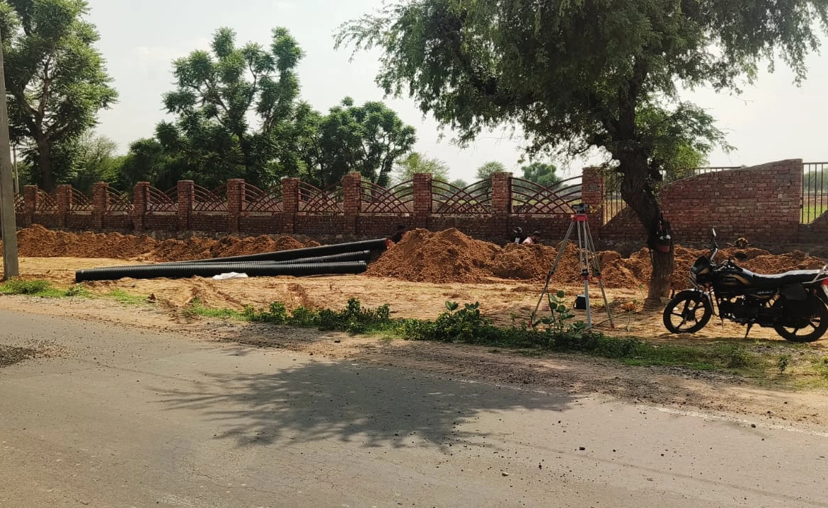 Raghav Homes-boundary-construct