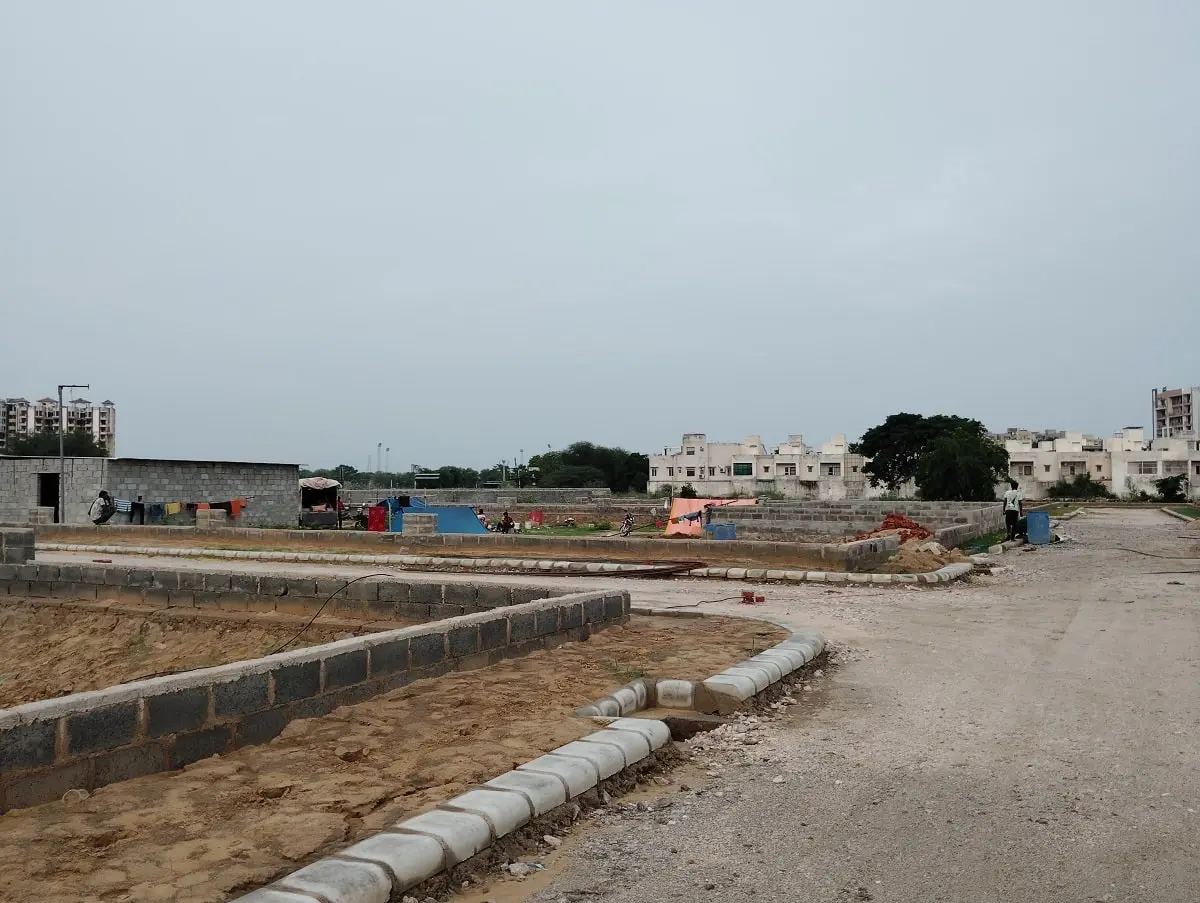 Shree Hari Vatsalya Full Locality