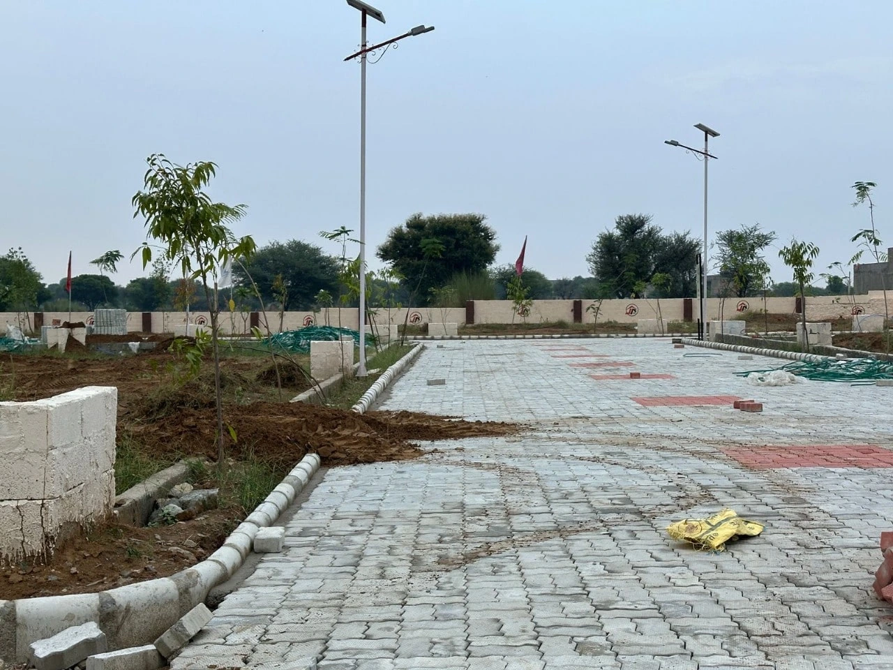 Kedias Parwati Meadows Lights